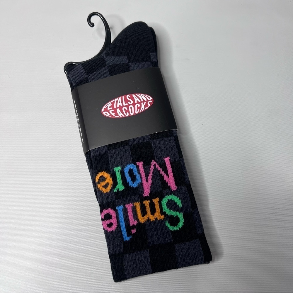 PETALS and Peacocks SMILE MORE Checkered Crew Socks Black Gray NWT